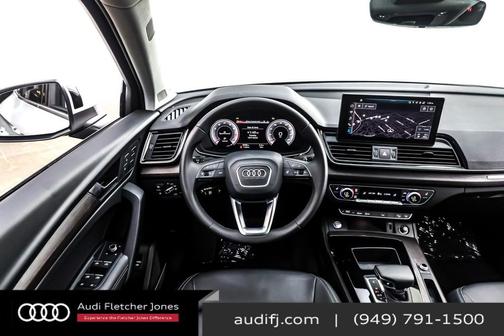 2023 Audi Q5 45 S line Premium Plus