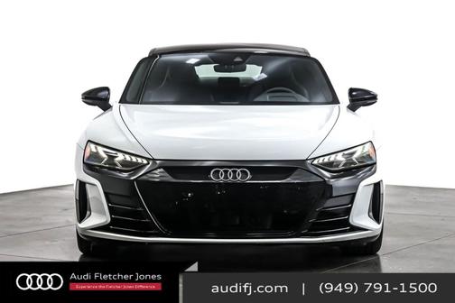 2022 Audi e-tron GT Premium Plus