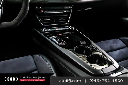 2022 Audi e-tron GT Premium Plus