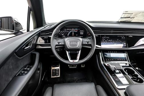 2026 Audi SQ7 4.0T Premium Plus