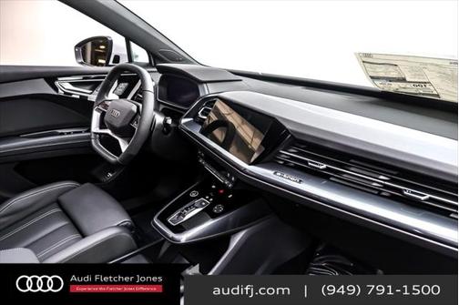 2025 Audi Q4 e-tron Premium Plus 55 quattro