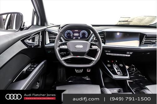 2025 Audi Q4 e-tron Premium Plus 55 quattro