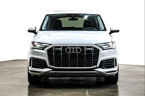 2023 Audi Q7 55 Prestige