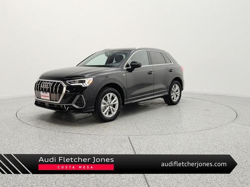 Mythos Black Metallic 2024 Audi Q3 45 S line Premium Plus