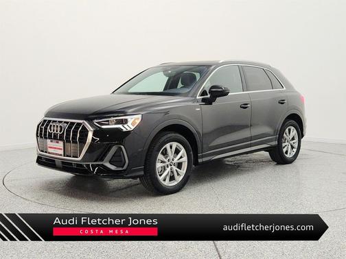 Mythos Black Metallic 2024 Audi Q3 45 S line Premium Plus