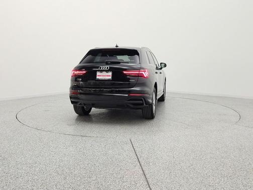 Mythos Black Metallic 2024 Audi Q3 45 S line Premium Plus