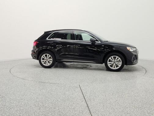Mythos Black Metallic 2024 Audi Q3 45 S line Premium Plus