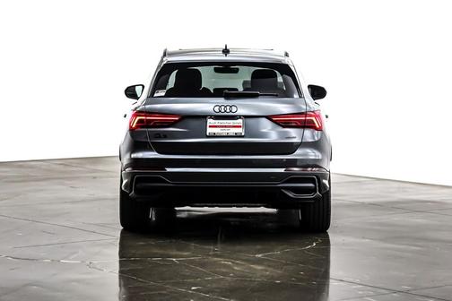 2025 Audi Q3 45 S line Premium Plus