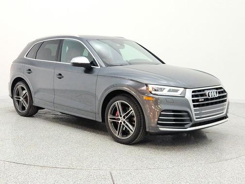 Daytona Gray Pearl Effect 2019 Audi SQ5 3.0T Premium Plus