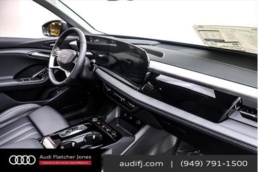 2025 Audi Q6 e-tron Premium Plus quattro