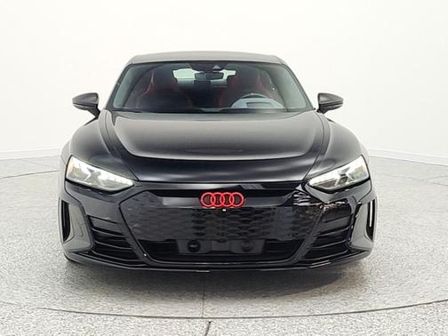 Mythos Black Metallic 2023 Audi RS e-tron GT quattro