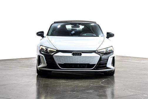 2024 Audi RS e-tron GT quattro