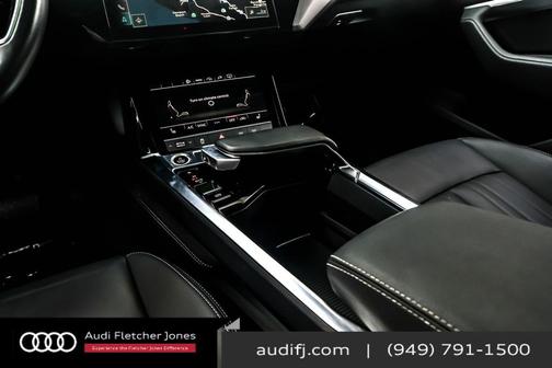 2021 Audi e-tron Premium