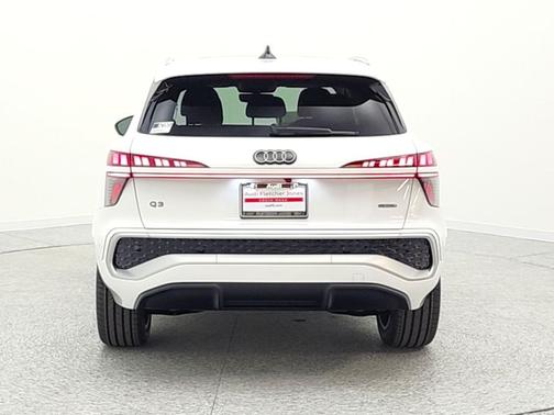 Arkona White 2026 Audi Q3 TFSI quattro S tronic