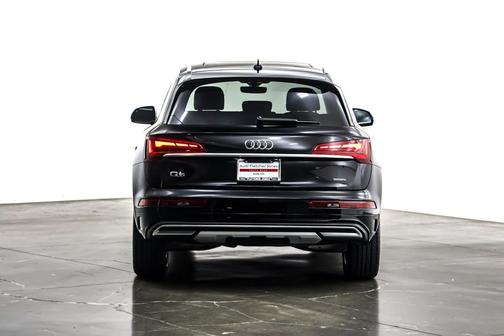 2023 Audi Q5 40 Premium