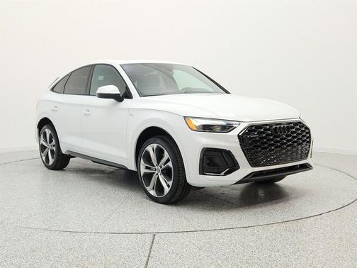 Glacier White Metallic 2023 Audi Q5 45 S line Premium Plus