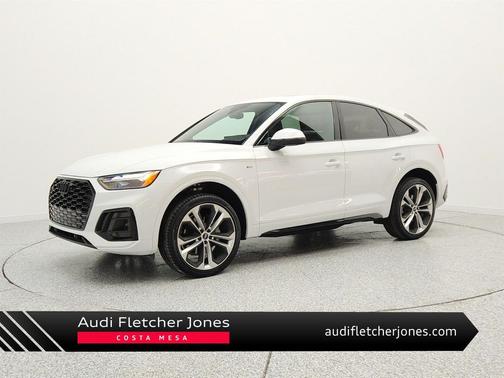 Glacier White Metallic 2023 Audi Q5 45 S line Premium Plus