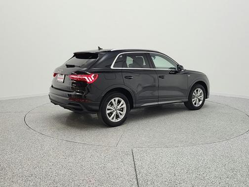2025 Audi Q3 45 S line Premium Plus