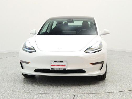Pearl White Multi-Coat 2020 Tesla Model 3 Standard Range Plus