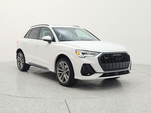 Glacier White Metallic 2023 Audi Q3 45 S line Premium Plus