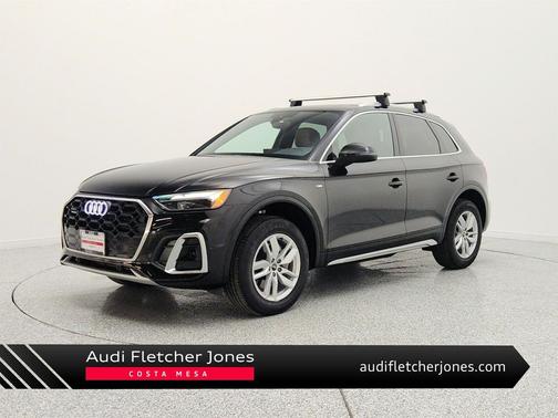 Mythos Black Metallic 2023 Audi Q5 45 S line Premium
