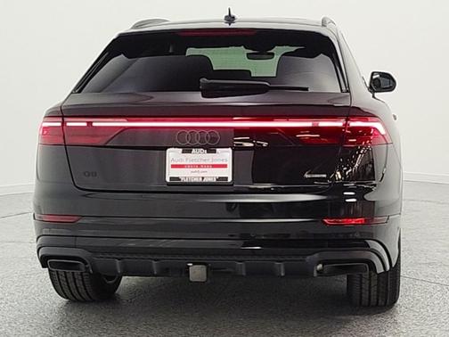 Mythos Black Metallic 2026 Audi Q8 55 Premium Plus