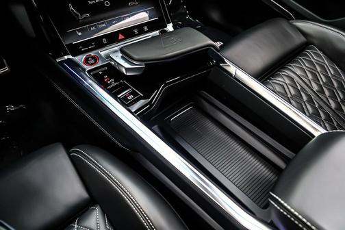 2024 Audi SQ8 4.0T Premium Plus