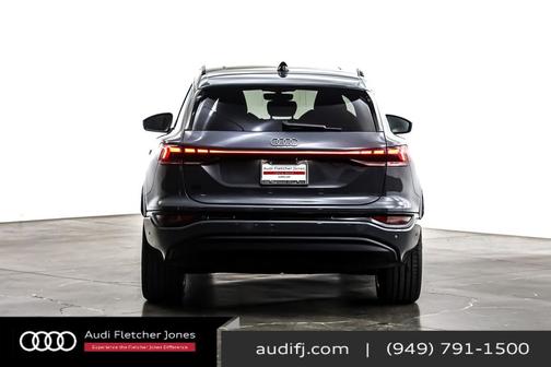 2025 Audi Q6 e-tron Premium Plus quattro