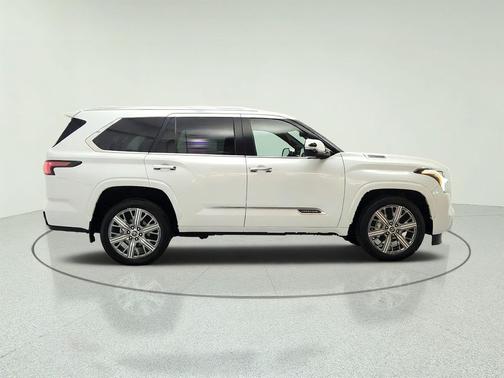 Wind Chill Pearl 2024 Toyota Sequoia Capstone