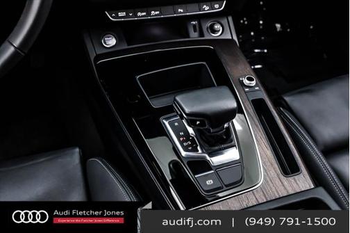 2024 Audi Q5 45 S line Premium