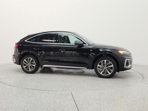Mythos Black Metallic 2023 Audi Q5 45 S line Premium Plus