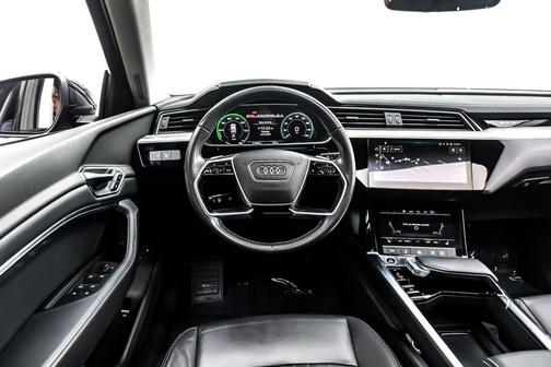 2022 Audi e-tron Premium