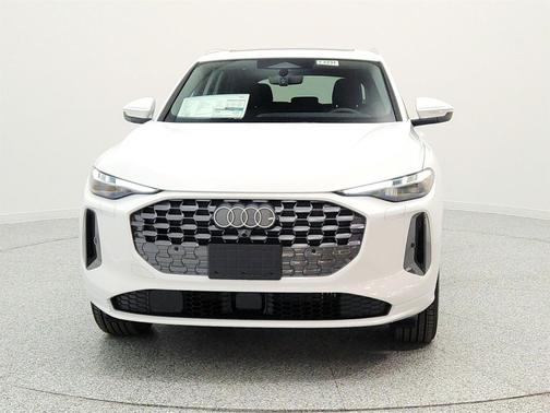 Arkona White 2026 Audi Q5 Premium Plus TFSI quattro S tronic