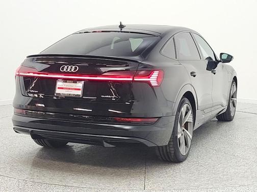 2023 Audi e-tron Sportback S line Prestige