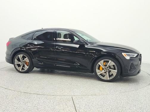 2023 Audi e-tron Sportback S line Prestige