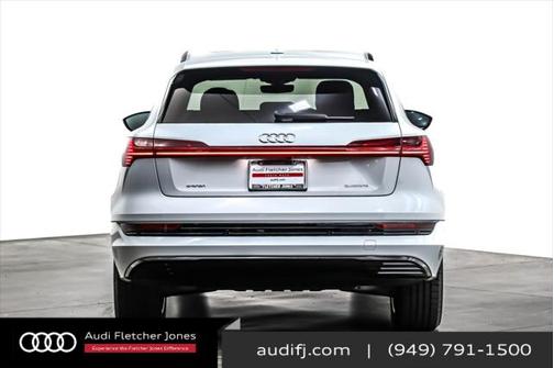 2021 Audi e-tron Premium