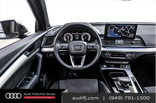 2024 Audi Q5 55 S line Prestige