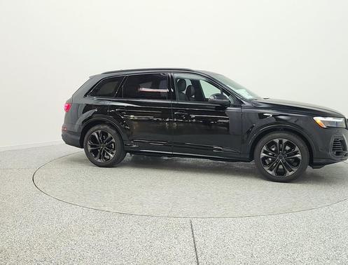 2026 Audi Q7 55 Premium Plus