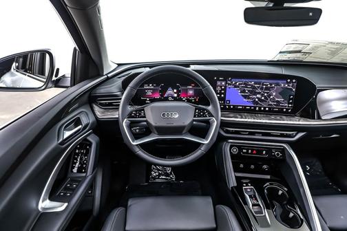 2025 Audi Q5 Sportback Premium Plus