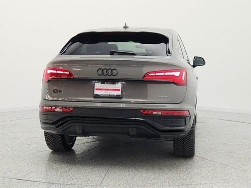Chronos Gray Metallic 2023 Audi Q5 45 S line Premium Plus