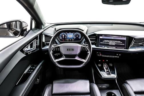 2023 Audi Q4 e-tron Premium Plus 50 quattro