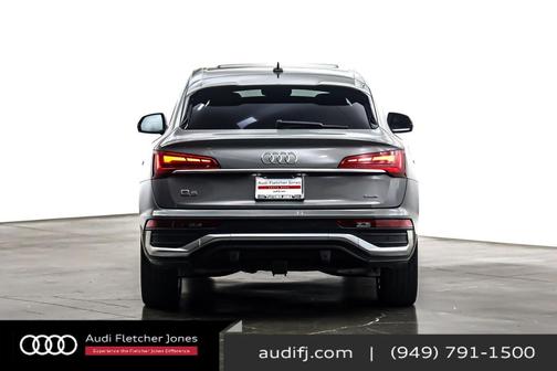 2023 Audi Q5 45 S line Premium Plus