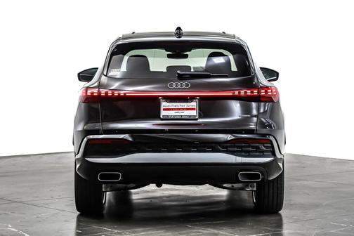 2025 Audi Q5 Premium Plus
