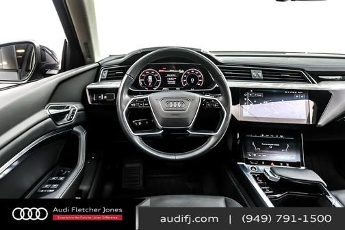 2024 Audi Q8 e-tron Premium Plus