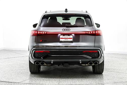 Daytona Gray Pearl Effect 2025 Audi SQ5 3.0T Premium Plus