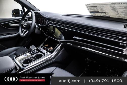 2025 Audi Q7 55 Premium Plus