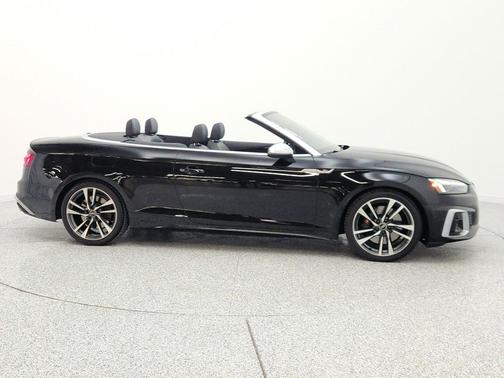 Mythos Black Metallic/Black Roof 2022 Audi S5 Premium Plus TFSI quattro Tiptronic