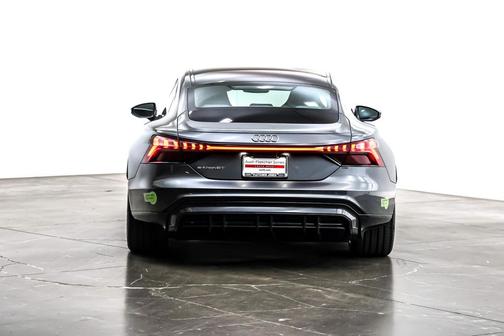 2023 Audi e-tron GT Premium Plus quattro