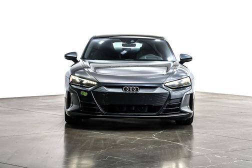 2023 Audi e-tron GT Premium Plus quattro