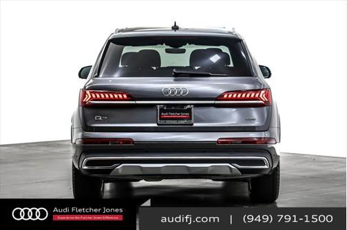 2024 Audi Q7 45 Premium